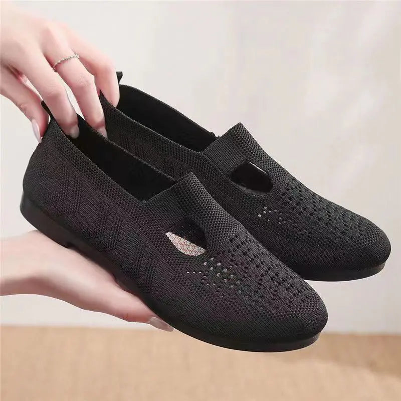 Women's Casual Flat Round Toe Slip-On Shoes
